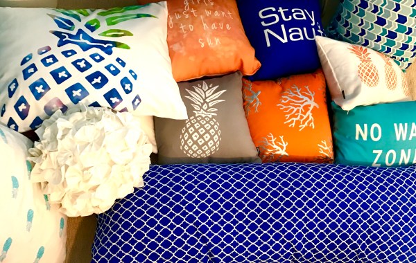 How to Arrange Pillows on a Full Size Bed - Just Might DIY