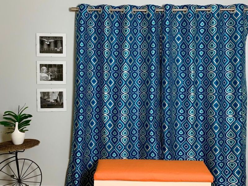 Making Grommet Curtains is Easier than I Thought (how&nbsp;to)